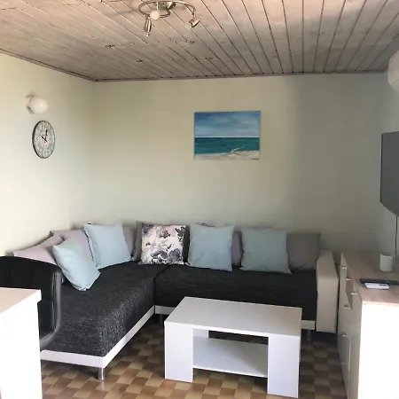 Villa Luger 2 Dachgeschoss Rogoznica  Zewnętrze zdjęcie