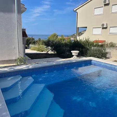 Villa Luger 2 Dachgeschoss Rogoznica  Zewnętrze zdjęcie